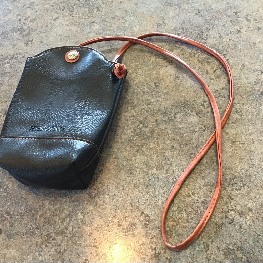 Crossbody bag